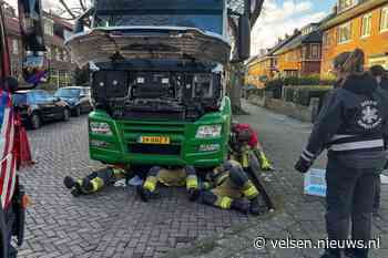 Poes vast in motorblok vrachtwagen