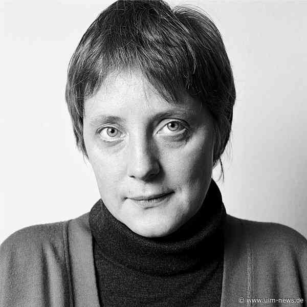 Das wird eine Schau – Herlinde Koelbls Ausstellung im Stadthaus: Angela Merkel