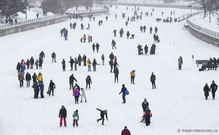 Section of Rideau Canal Skateway to open Saturday
