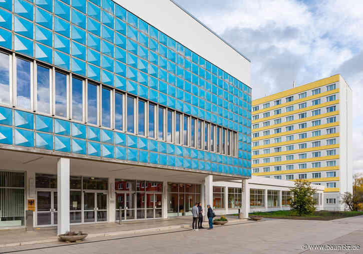 Von der Parteischule zum Zoll
 - Sanierung und Erweiterung in Erfurt von Mark Escherich und Behzadi Architekten