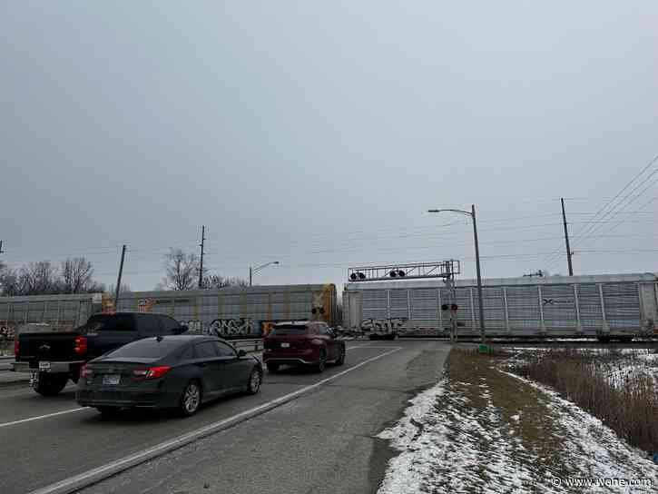 Feds award grant to build an overpass at busy railroad crossing on Airport Expressway in Fort Wayne