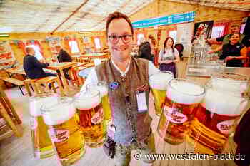 Ein Banker wird zum Biergartenhelfer