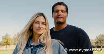 He’s the N.F.L. Player. She Gets the Autograph Requests.