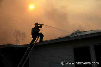 Experts caution L.A. fire victims to approach insurance claims process as 'business transaction'