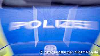 Bus verpasst: 21-Jähriger rastet aus und schlägt Scheibe an Haltestelle ein