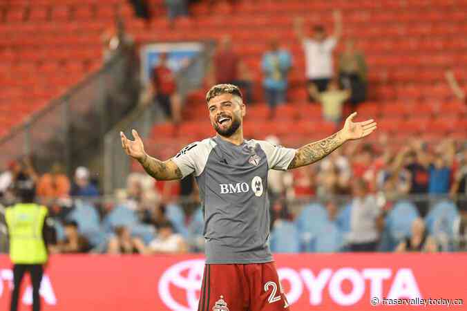 Lorenzo Insigne and other Toronto FC players report for pre-season medicals