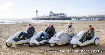 Sinclair C5 celebrated with group ride along Bournemouth seafront
