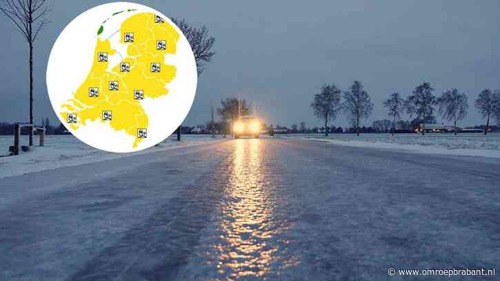 Verraderlijk glad op de weg, KNMI waarschuwt met code geel