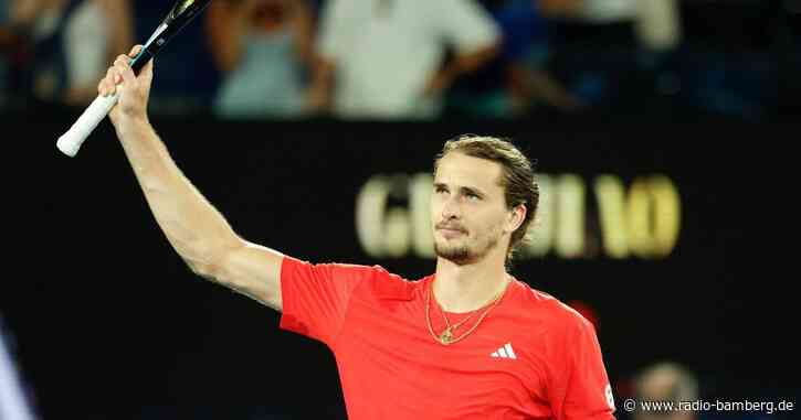 Küsschen und Training: Zverev hakt Auftaktsieg schnell ab