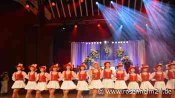Auftakt in die Rosenheimer Faschingssaison: So schön war der Rosenball im Kultur- und Kongresszentrum