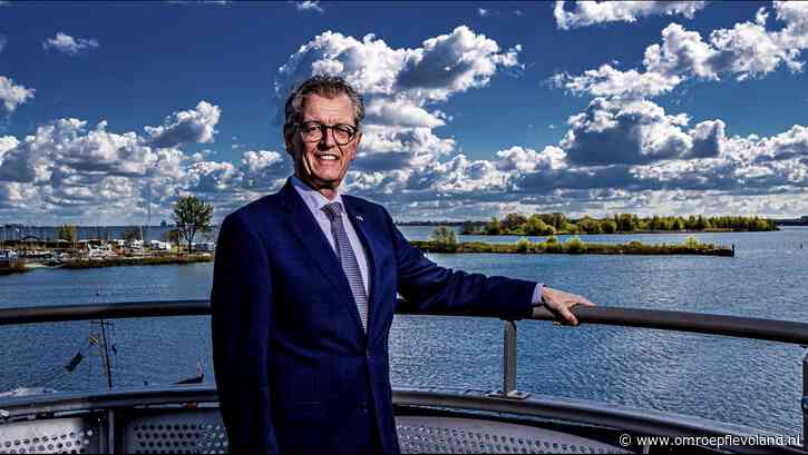 Zeewolde - Meta, Anne Faber en Wilders: wandelend door 18 jaar burgemeesterschap van Gerrit Jan Gorter