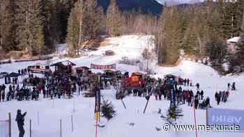 Einfach abgehoben: Wagemutige auf dem Barmsee-Gletscher
