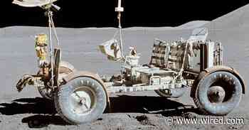 You Have NASA to Thank for Wireless Headphones and Vaccuum Cleaners