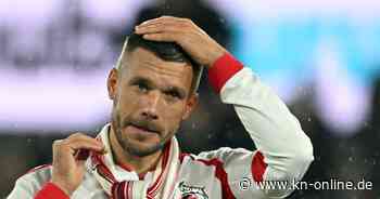 Lukas Podolski bittet nach brutalem Hallen-Foul um Entschuldigung