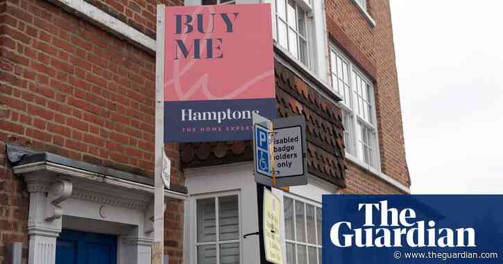 Property sellers in England and Wales ‘make lowest return in a decade’