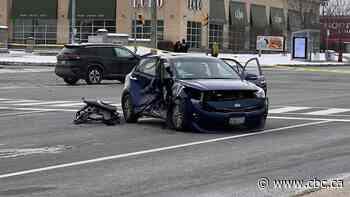 Elderly woman dead after crash in Vaughan, police say