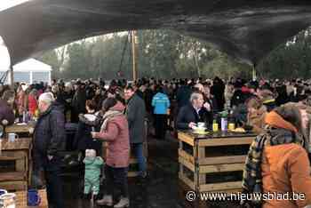 Meer dan 2.600 Balenaars klinken op 2025 tijdens nieuwjaarsontbijt