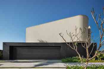 Galeriah House / Okha arquitetura e design