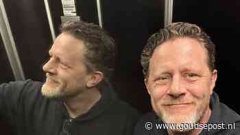 Persoonlijke gedichten voor muzikanten van stadsdichter Chris Bellekom tijdens de Goudse Popdag