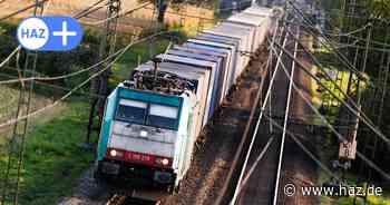 Betrunken im Güterzug: Lokführer stoppt auf Bahnstrecke bei Hannover
