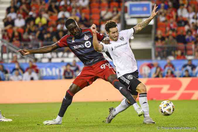Toronto FC trades rights to German forward Prince Owusu to CF Montreal