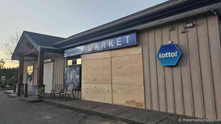 Police called to Chilliwack convenience store after attempted break and enter Sunday