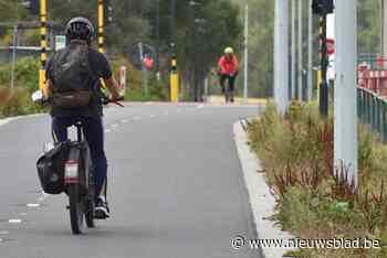 Fietser op speedpedelec rijdt jongen (14) van de baan, maar stopt niet: “Dat doe je toch niet?”