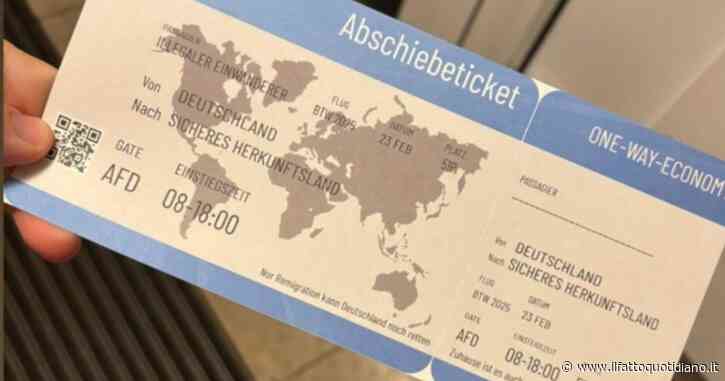 AfD invia 30mila falsi biglietti d’espulsione agli immigrati: “Solo la remigrazione può salvare la Germania”. Indaga la polizia