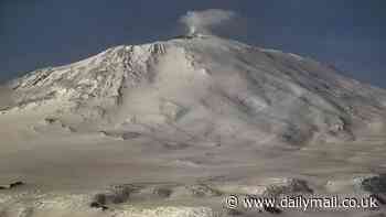 Experts on red alert as 100 volcanoes in Antarctica edge closer to erupting