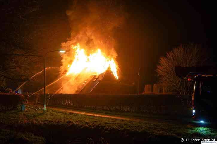 Grote uitslaande brand in woonhuis Drentse Winde (Video)