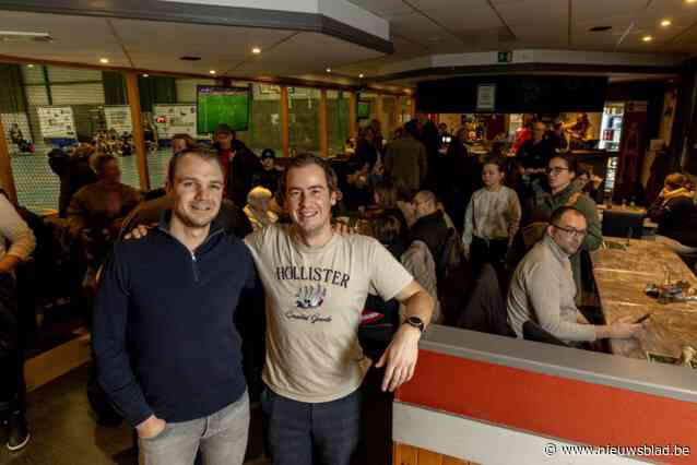 Vrienden Roel (33) en Chiron Peeters (33) zijn de nieuwe uitbaters van cafetaria ’t Stapveld: “Blij dat we de kans krijgen”