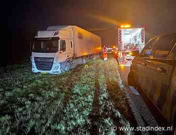 Ongeval met vrachtwagen op A6 bij Lelystad: rijstrook dicht