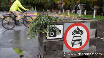 Low-traffic neighbourhoods 'have little local support' Subscription