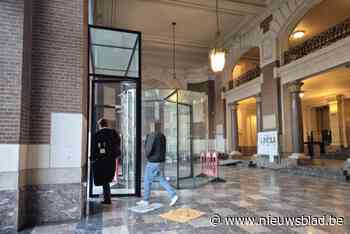 Man (23) verkracht 15-jarig meisje in toiletten van café op Leuvense Oude Markt: “Ze verdiende dit niet, ze was een frêle meisje”