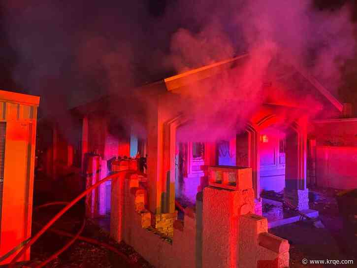 Crews extinguish structure fire in southeast Albuquerque