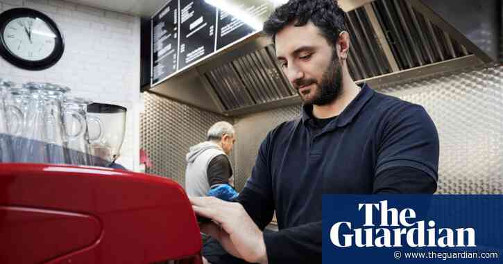 ATM withdrawals are on the rise, but can cash retake its crown in the UK?