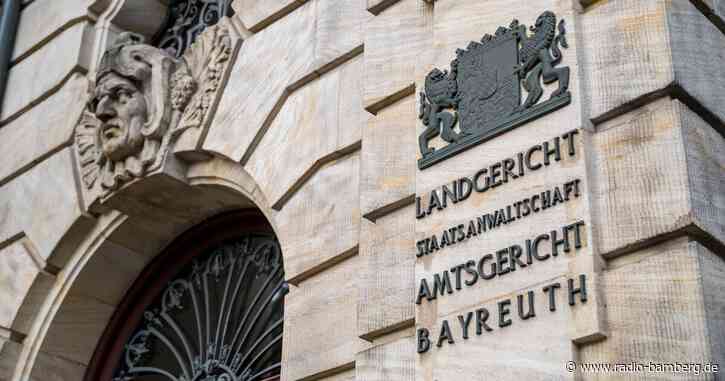 Patient im Schlaf angegriffen – Prozess um versuchten Mord