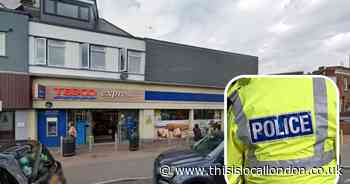 Tesco workers left injured after being assaulted by group of youths in Gidea Park