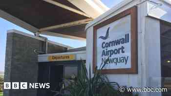 MPs urge council to abandon Newquay airport deal