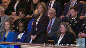 Virginia Beach waitress spotlighted during Gov. Youngkin's speech