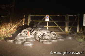 Autobanden gedumpt voor hek van islamitische begraafplaats in Arnhem
