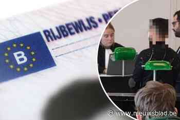 Hij sprak geen woord Nederlands, maar haalde toch een ‘excellente score’ op zijn rijexamen... tot hij door de mand viel