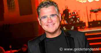 Wolter Kroes moet shows afzeggen om hersenvliesontsteking: ‘Gelukkig milde vorm’