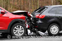 Auffahrunfall mit vier Fahrzeugen und mehreren Verletzten