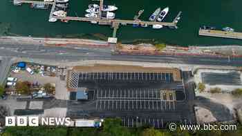 Council 'looking again' at plans for derelict sites