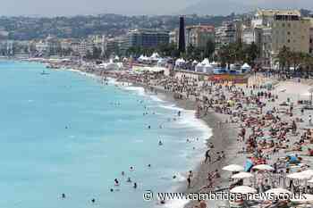 DWP issues warning to benefit claimants planning holidays this year