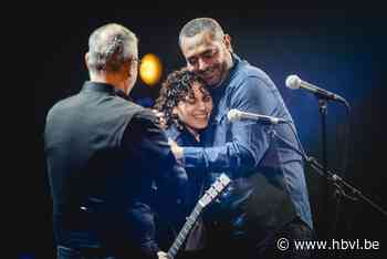 Erhan Demirci en ILA brengen ode aan Turkse families die naar België emigreerden: “Ze hebben alles opgeofferd”