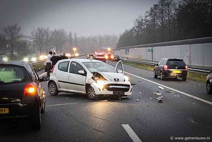 Veel schade na ongeluk op A348 bij Velp