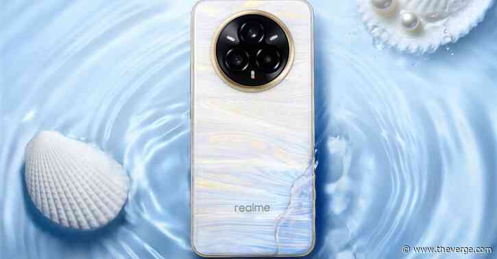 Realme’s new phone changes color in the cold, but it won’t last forever