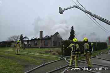 Woning van 88-jarige René volledig vernield door brand: “Het is een ramp, hij is alles kwijt”